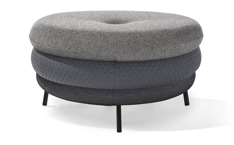 Richard Lampert Fat Tom 3-lagig Pouf mit Stahlbeinen