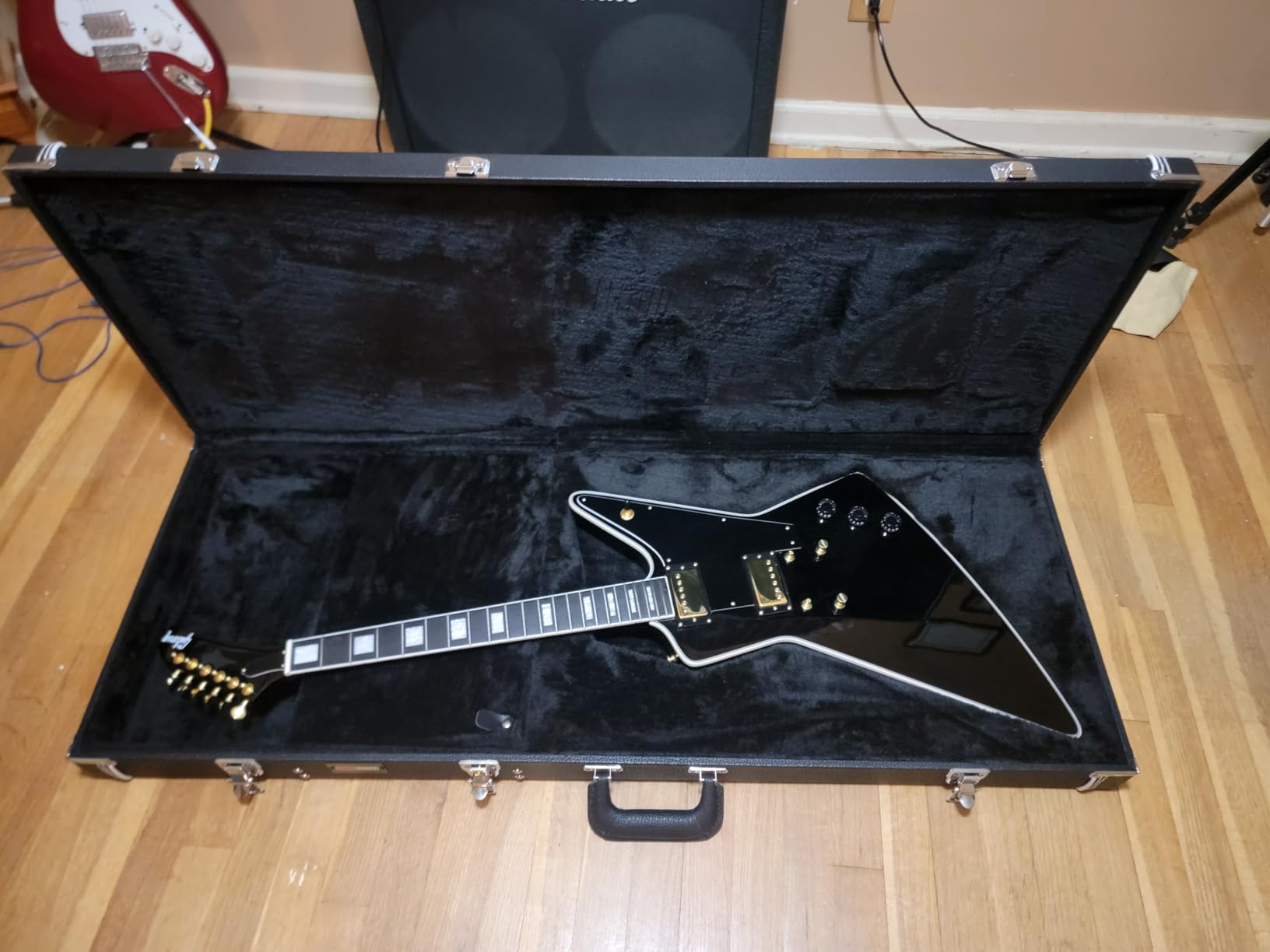 Gator GW-EXP Deluxe Holzkoffer Explorer Gitarrenkoffer Plüsch