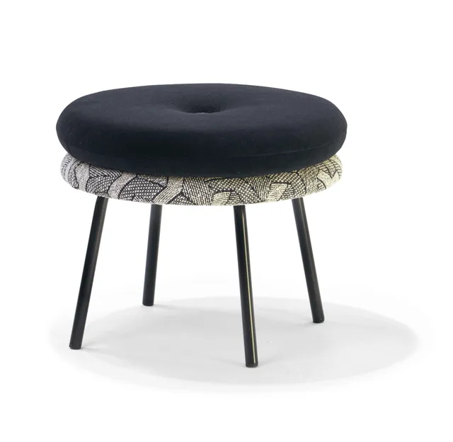 Richard Lampert Little Tom Sessel Velour schwarz Escher Zinc