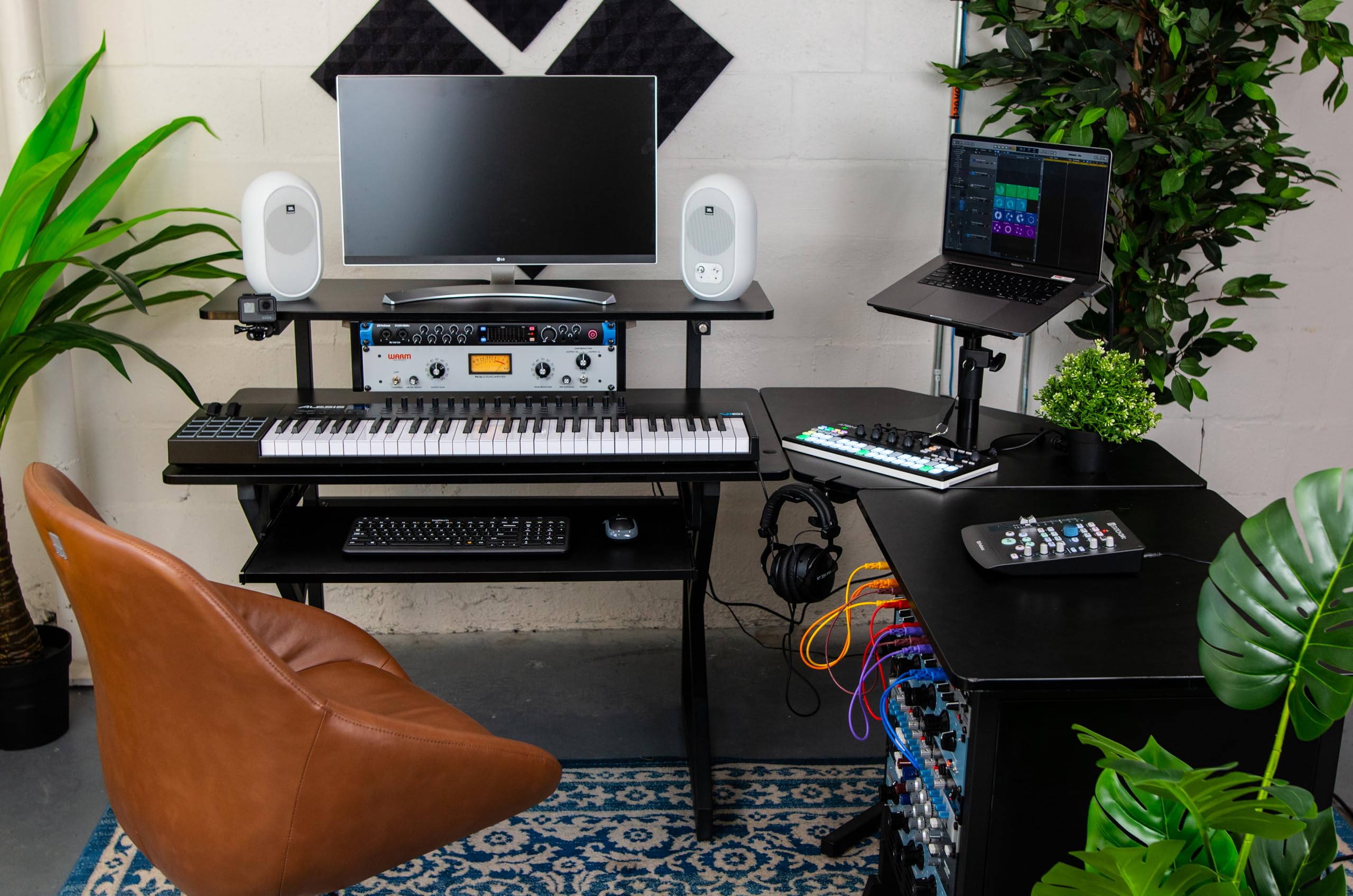 Gator Frameworks GFW Main Studiotisch schwarz 3U-Rack