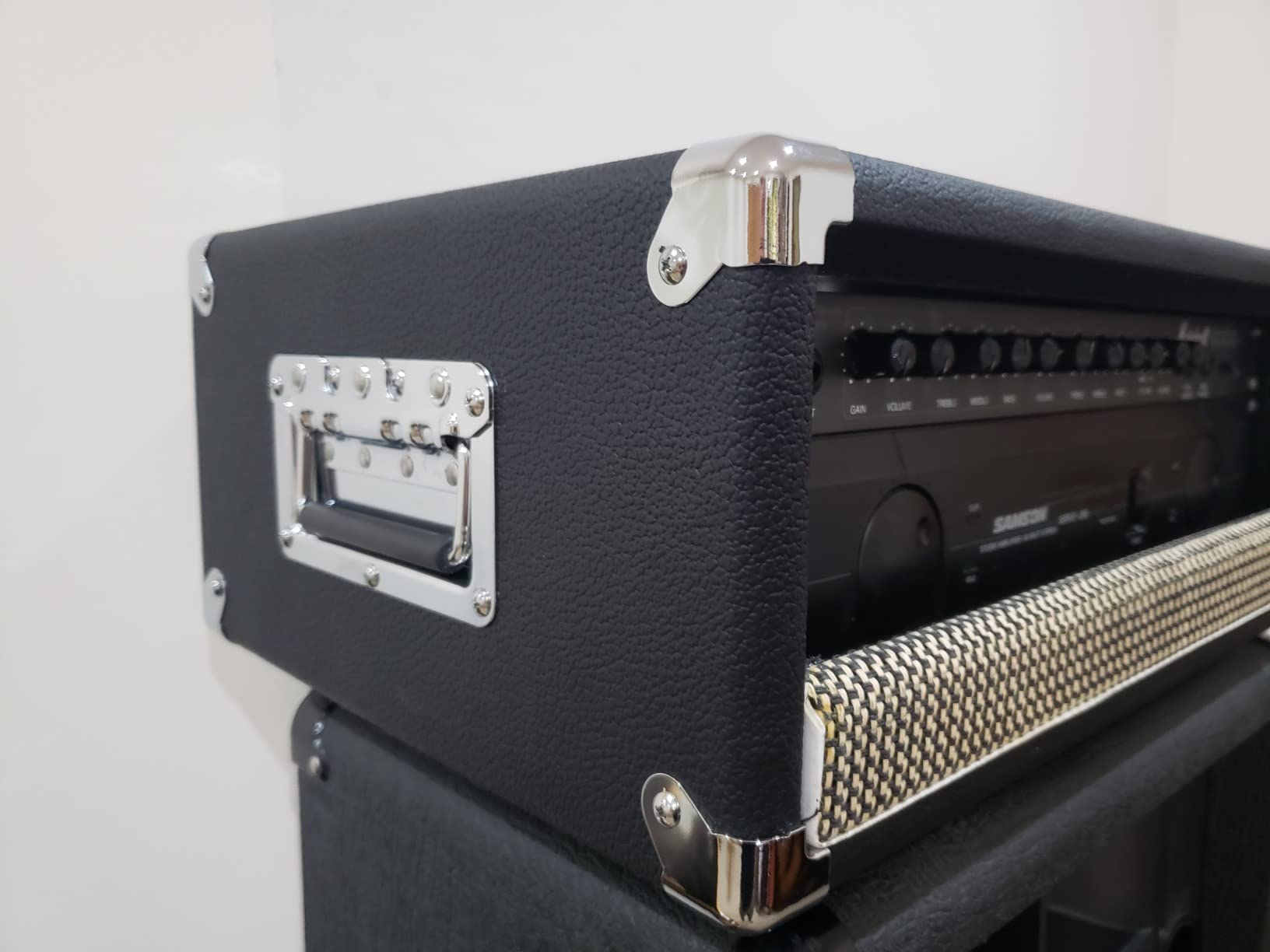 Gator Retro GR-RETRORACK-3BK Rack-Case 3U schwarz Holz