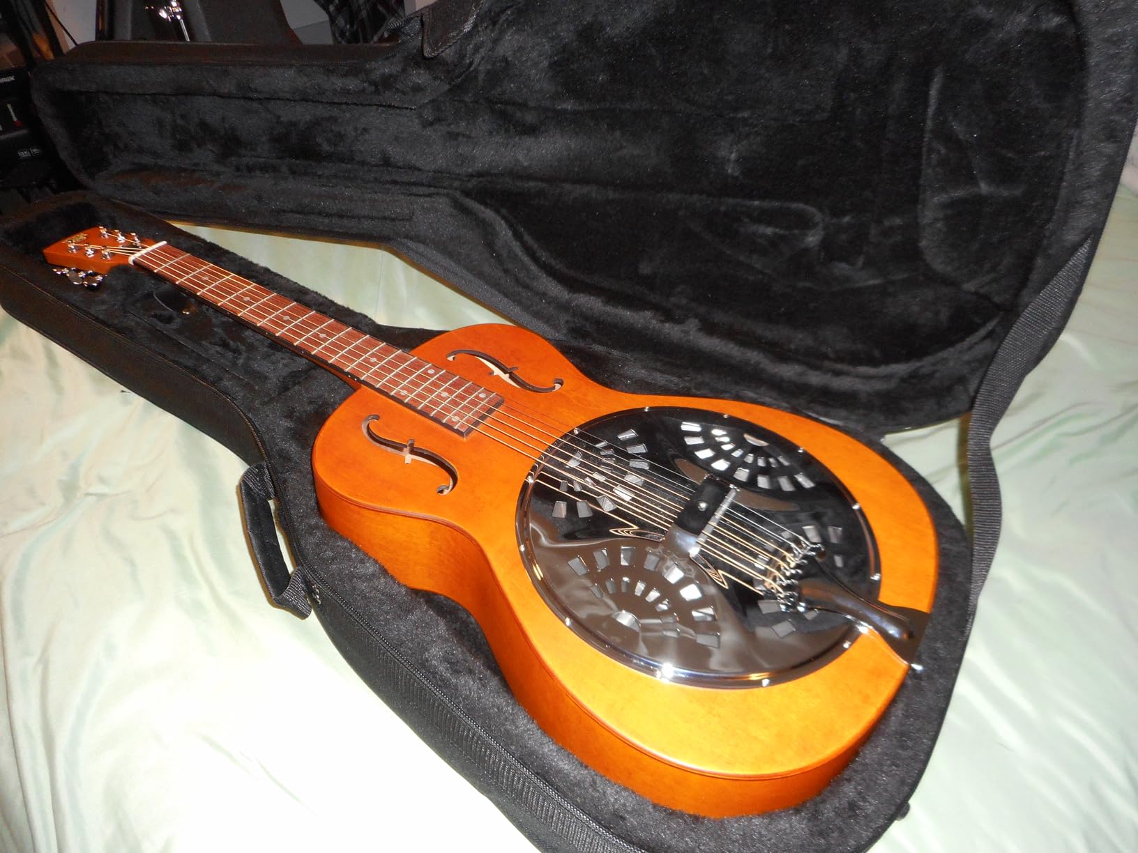 Gator Guitar GL-APX Gitarrenkoffer APX Leicht Polyfoam
