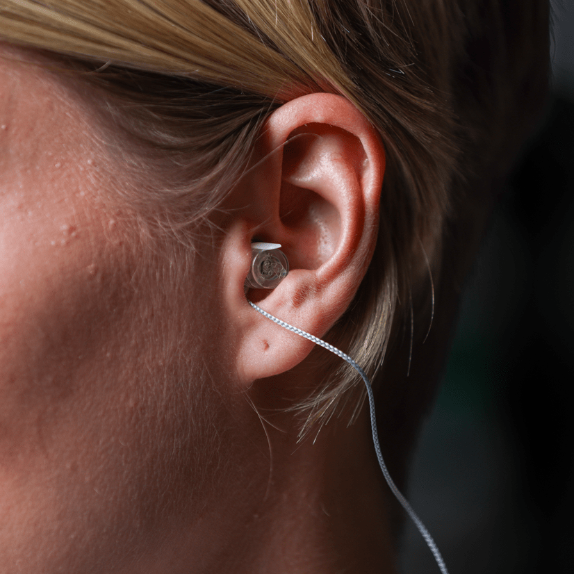 Zildjian Hi-Fi Earplugs Standard Fit Ohrstöpsel mit Band