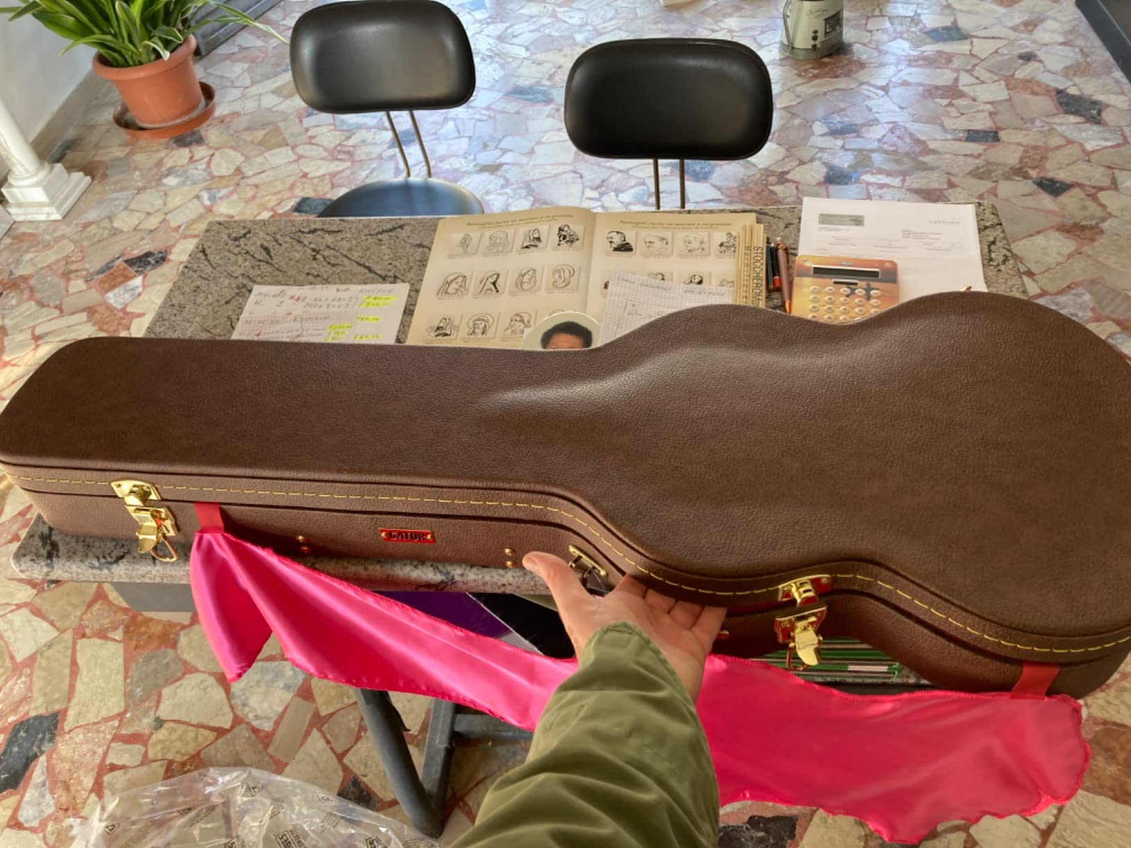 Gator GW-Extreme Gitarrenkoffer L Schwarz
