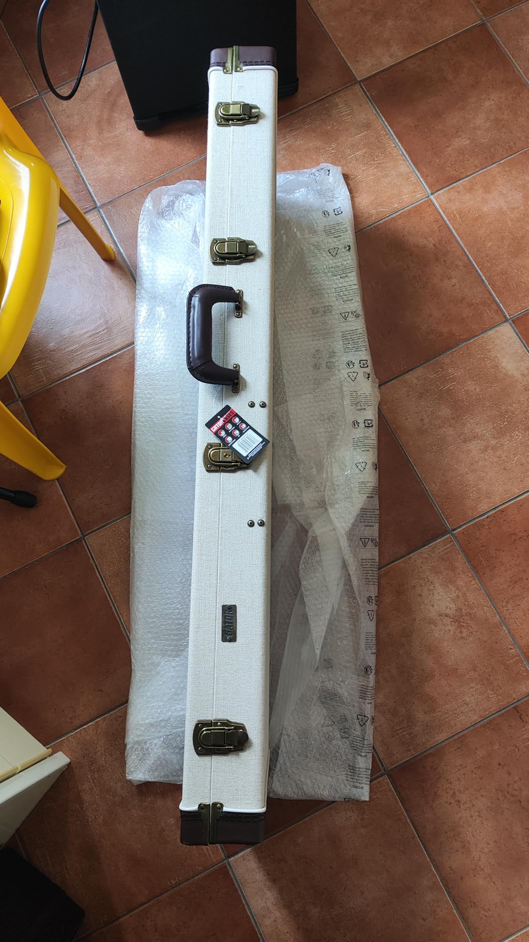 Gator GW-JM Bass Journeyman Holzkoffer Bassgitarre Beige Vintage