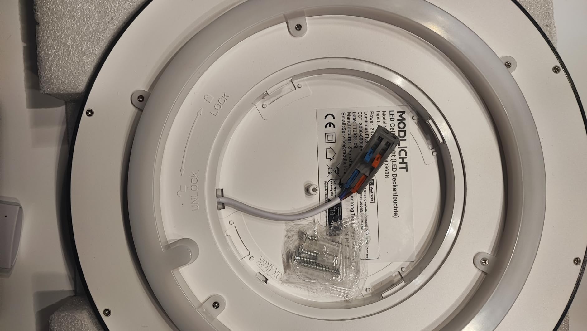 Modlicht LED Deckenleuchte 28W Ø30cm Weiß RGBIC Smart