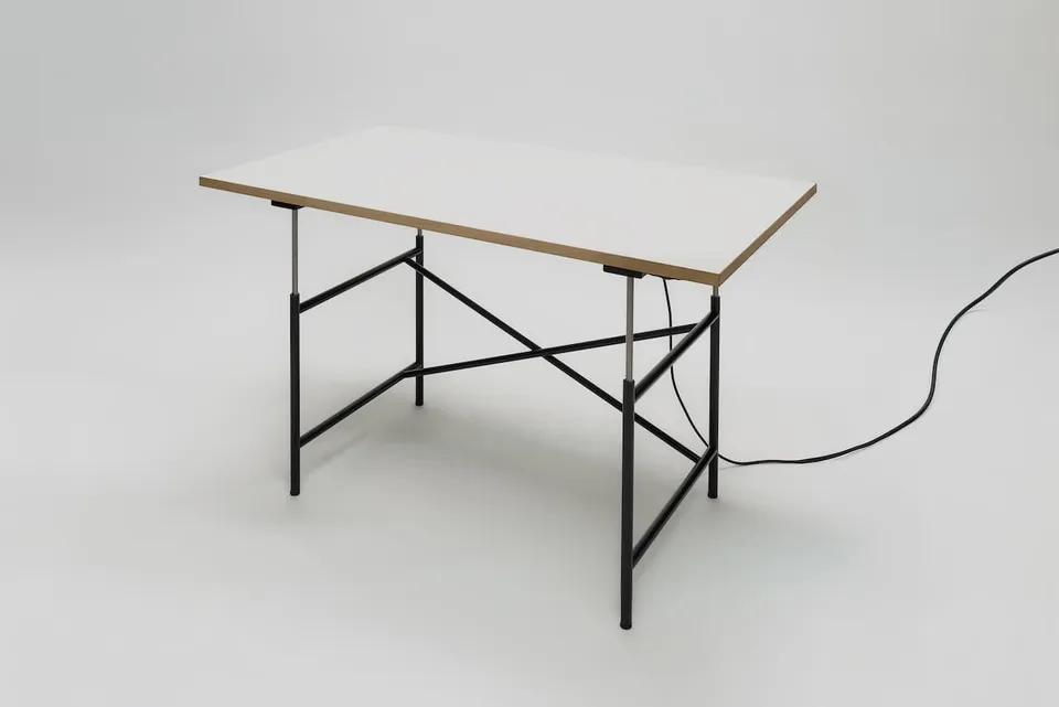 Richard Lampert Eiermann 2E Tisch höhenverstellbar elektrisch