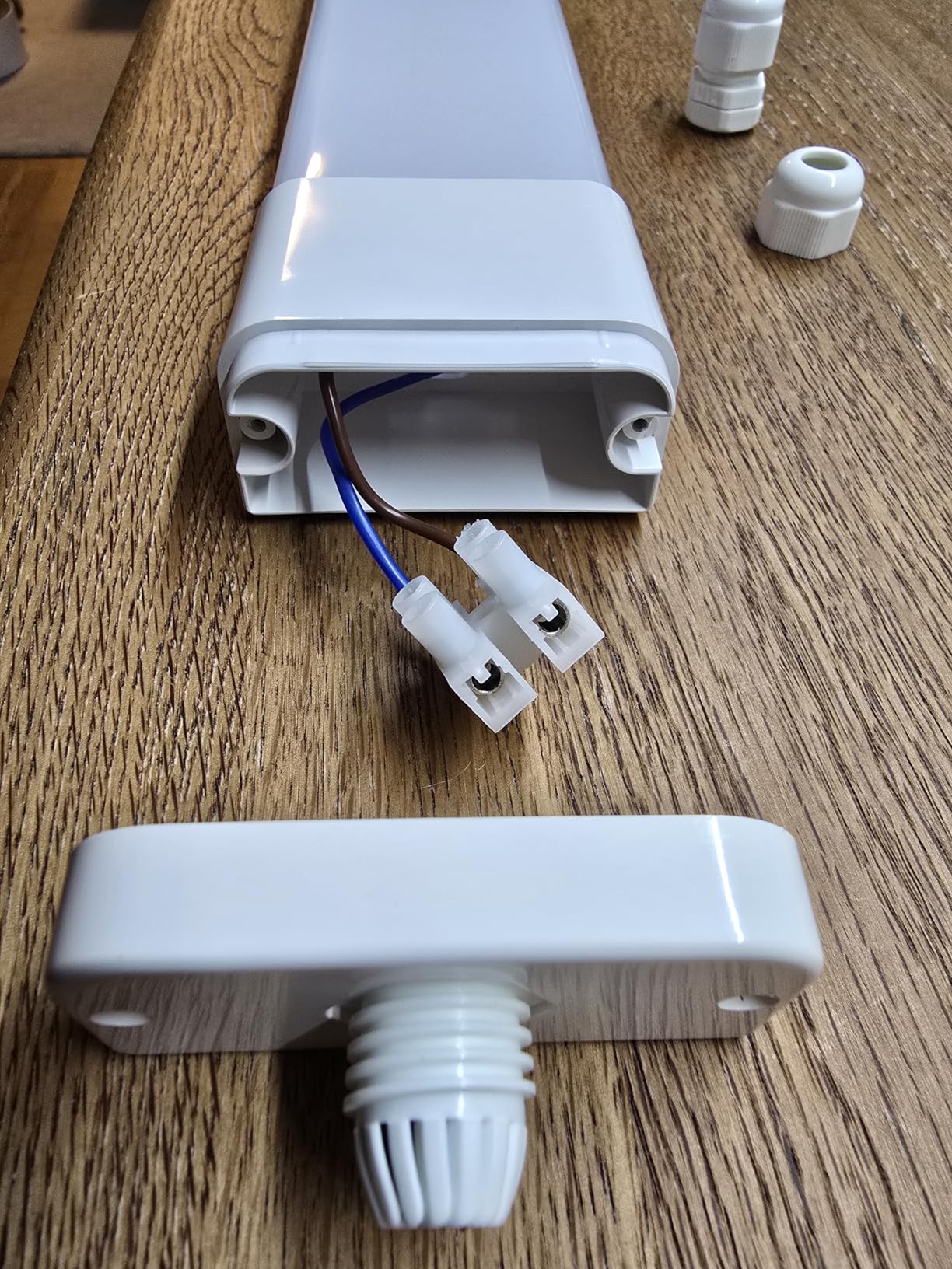 Modlicht LED Feuchtraumleuchte 60cm 18W Wannenleuchte 4000K 1x